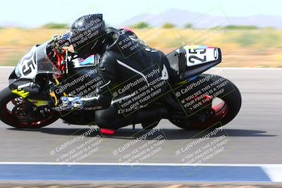 media/Apr-30-2023-CRA (Sun) [[020fcf5d43]]/Race 10-American Iron-Ruffians-Modern Vintage/